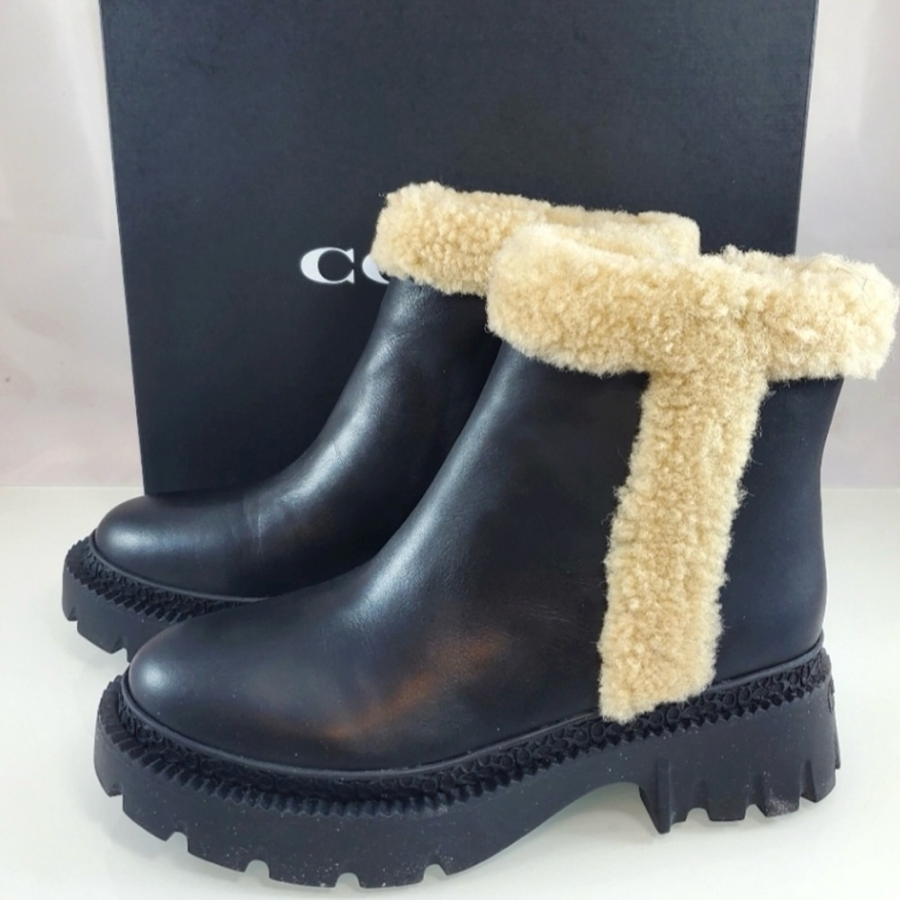 Coach Jane Black & Natural Leather Bootie Fur Trim Side Zip Women’s Size 9.5 New